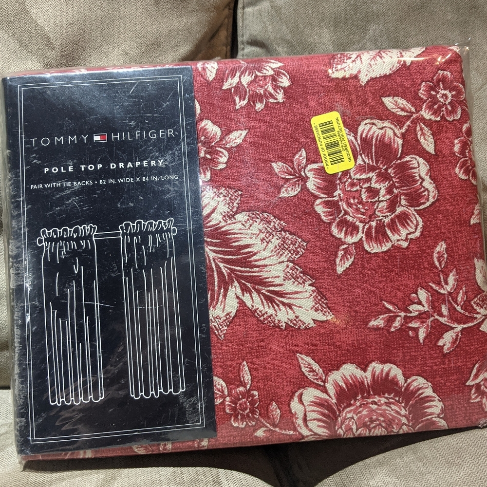 Pair of Drapes